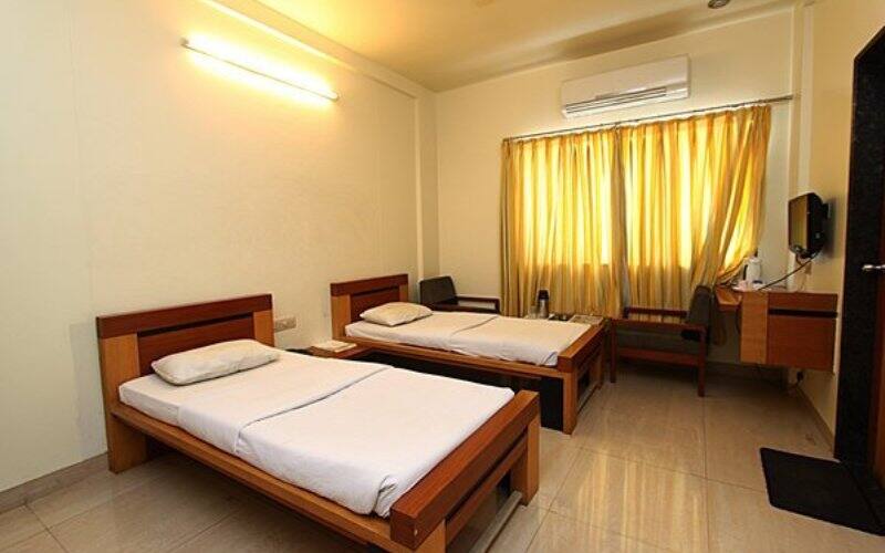 Hotel Surya, Nashik 4